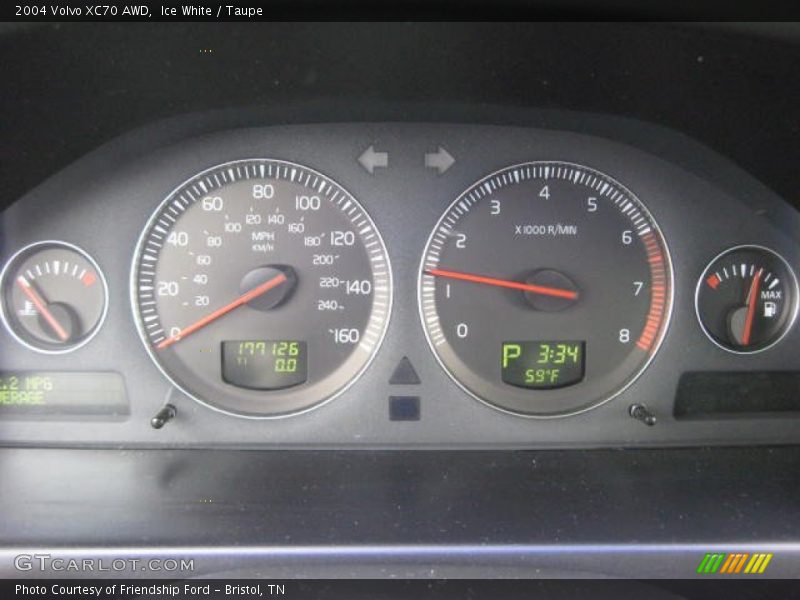 Ice White / Taupe 2004 Volvo XC70 AWD