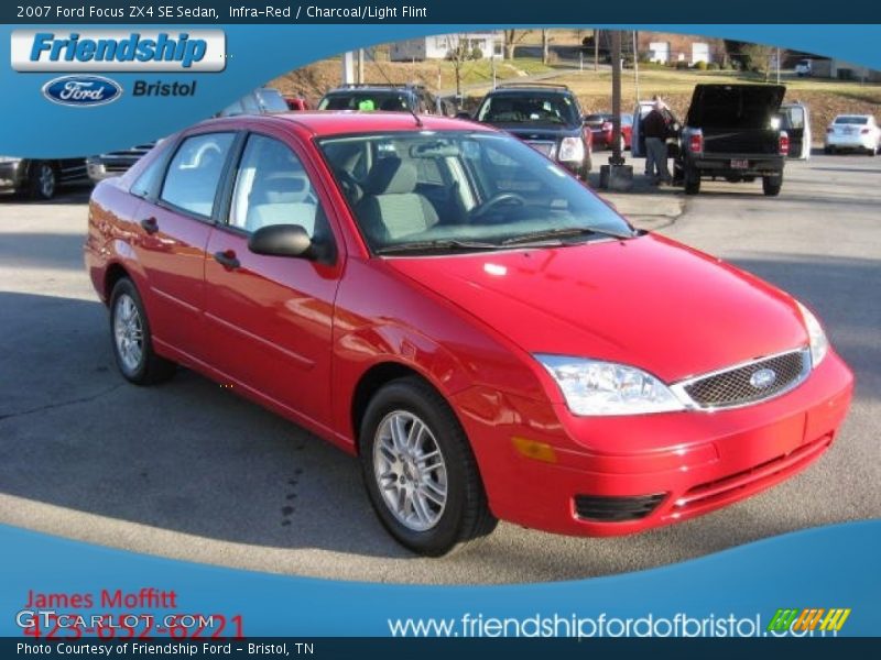 Infra-Red / Charcoal/Light Flint 2007 Ford Focus ZX4 SE Sedan