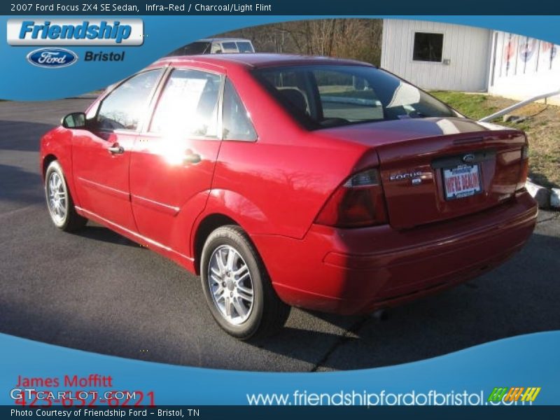 Infra-Red / Charcoal/Light Flint 2007 Ford Focus ZX4 SE Sedan