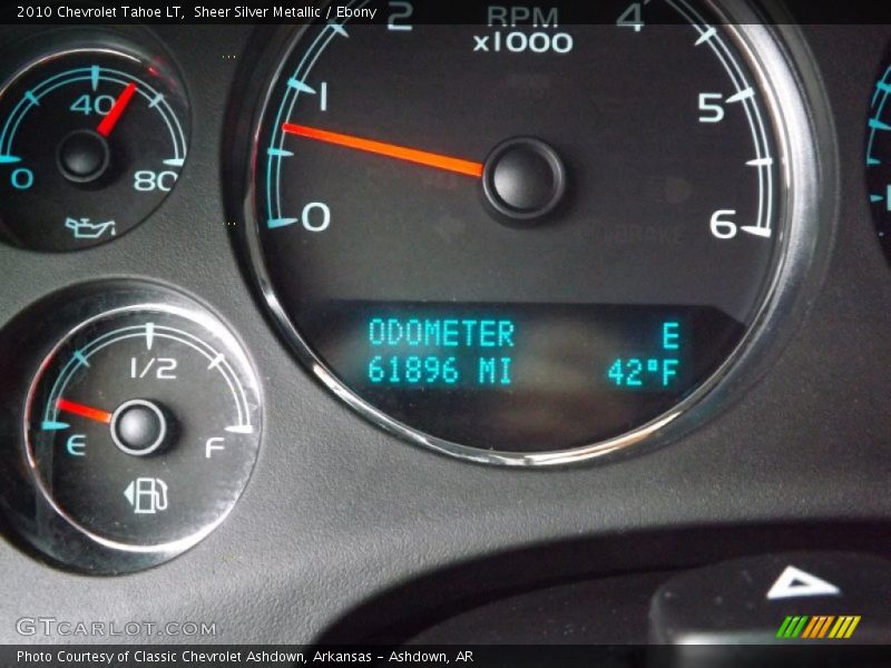 Sheer Silver Metallic / Ebony 2010 Chevrolet Tahoe LT