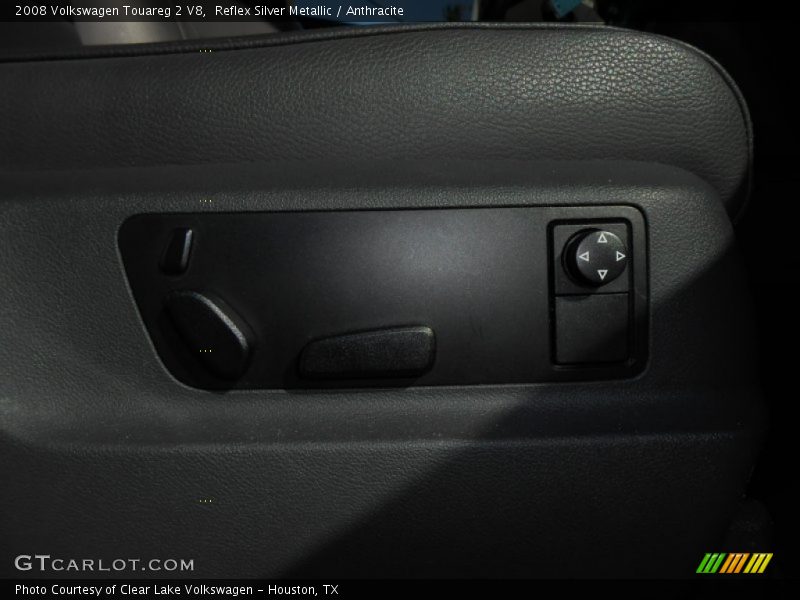 Reflex Silver Metallic / Anthracite 2008 Volkswagen Touareg 2 V8