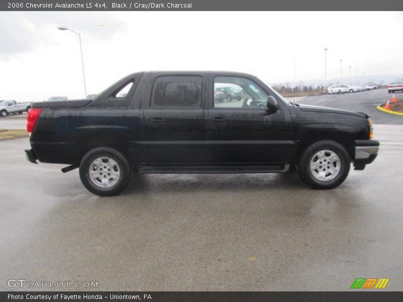 Black / Gray/Dark Charcoal 2006 Chevrolet Avalanche LS 4x4