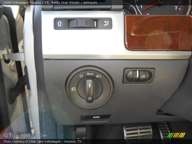 Reflex Silver Metallic / Anthracite 2008 Volkswagen Touareg 2 V8