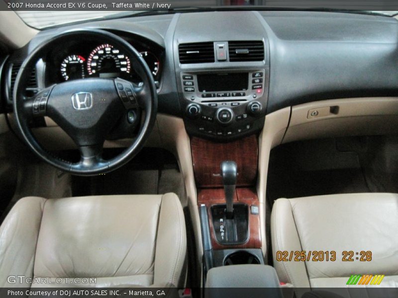 Dashboard of 2007 Accord EX V6 Coupe
