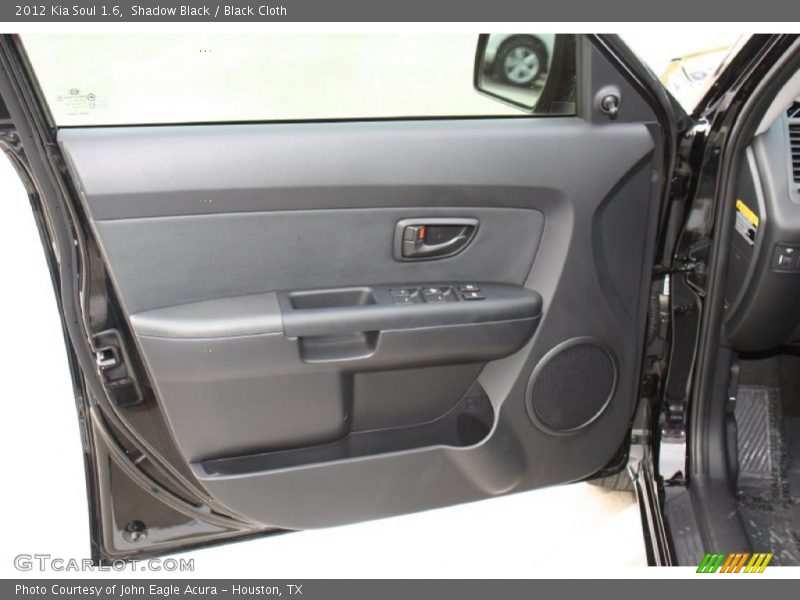 Shadow Black / Black Cloth 2012 Kia Soul 1.6