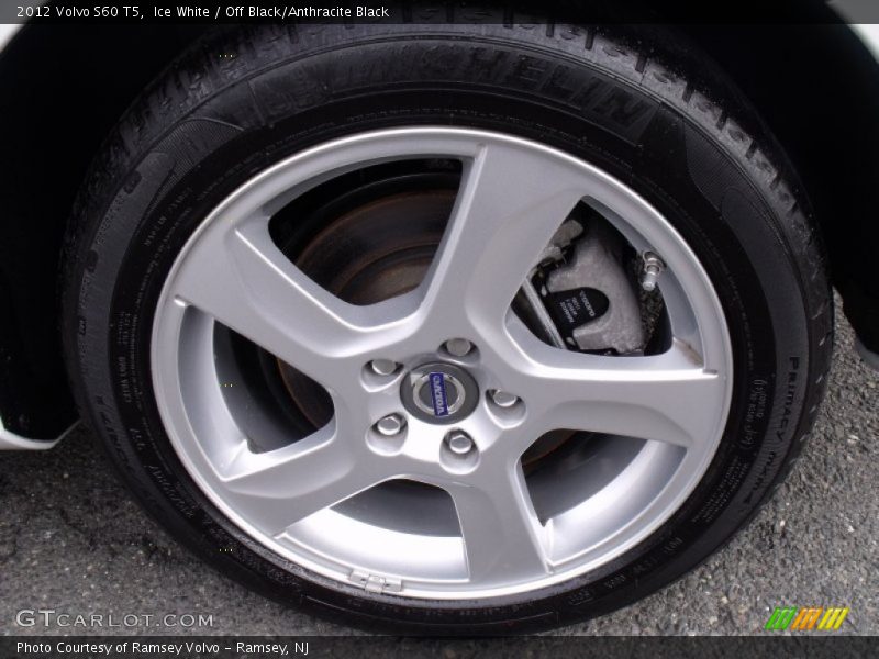 Ice White / Off Black/Anthracite Black 2012 Volvo S60 T5