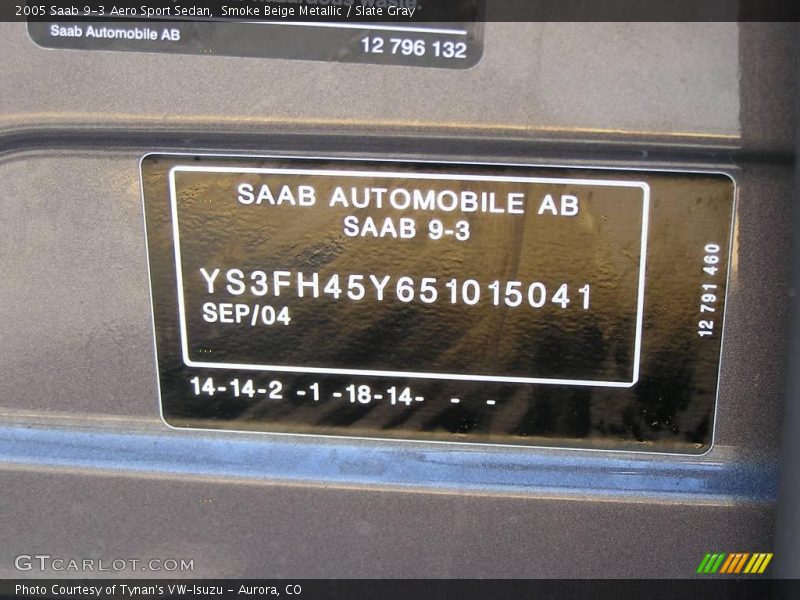 Smoke Beige Metallic / Slate Gray 2005 Saab 9-3 Aero Sport Sedan