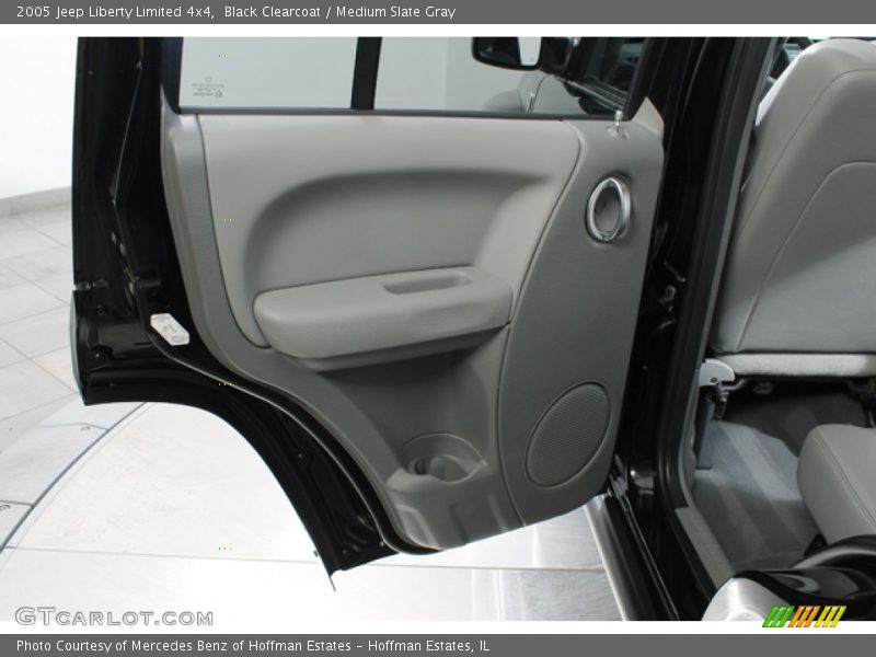 Black Clearcoat / Medium Slate Gray 2005 Jeep Liberty Limited 4x4