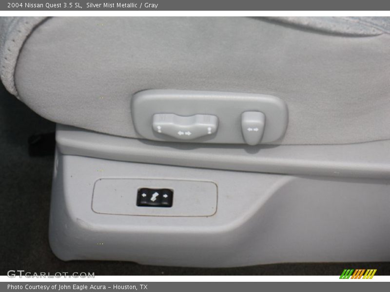 Silver Mist Metallic / Gray 2004 Nissan Quest 3.5 SL
