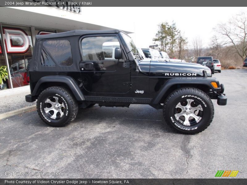 Black / Khaki 2004 Jeep Wrangler Rubicon 4x4