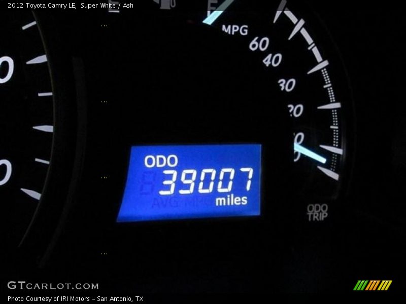 Super White / Ash 2012 Toyota Camry LE