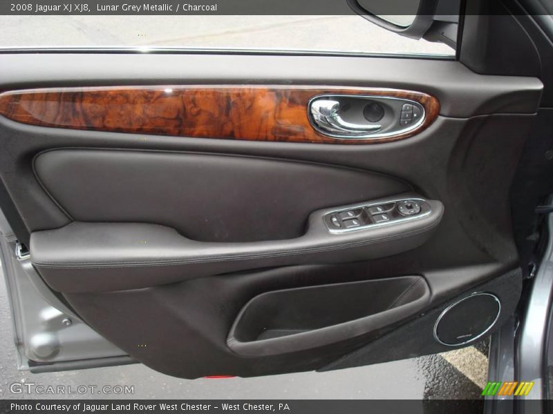 Lunar Grey Metallic / Charcoal 2008 Jaguar XJ XJ8
