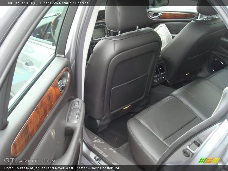 Lunar Grey Metallic / Charcoal 2008 Jaguar XJ XJ8