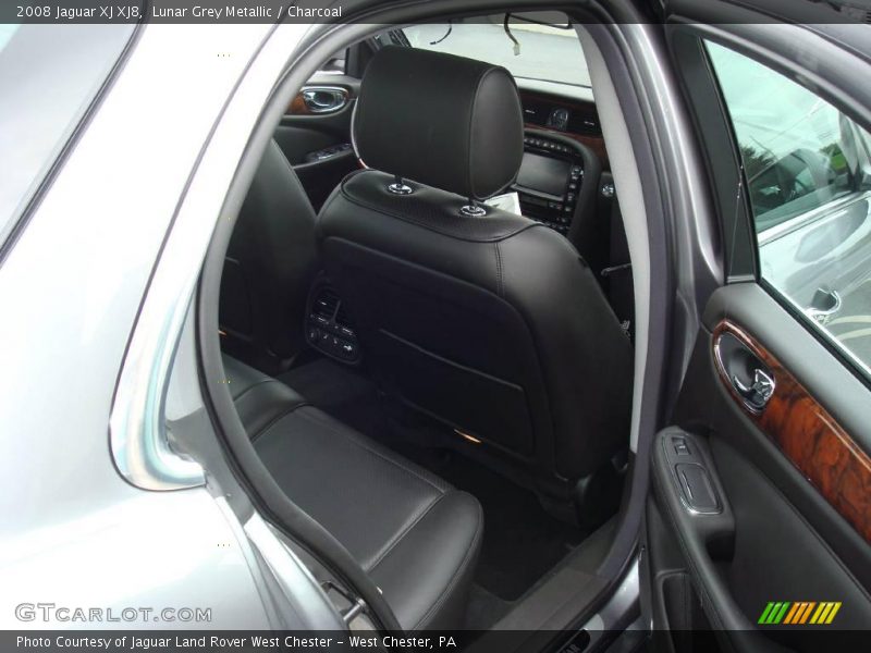 Lunar Grey Metallic / Charcoal 2008 Jaguar XJ XJ8
