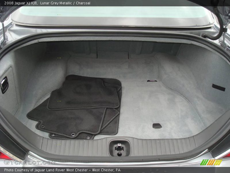 Lunar Grey Metallic / Charcoal 2008 Jaguar XJ XJ8