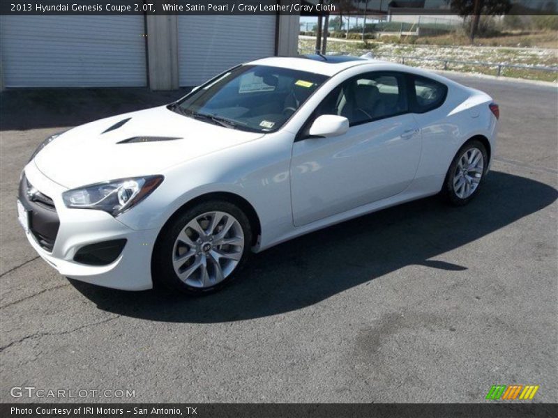 White Satin Pearl / Gray Leather/Gray Cloth 2013 Hyundai Genesis Coupe 2.0T