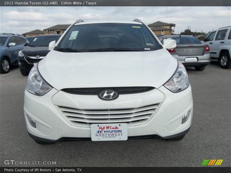Cotton White / Taupe 2013 Hyundai Tucson GLS AWD