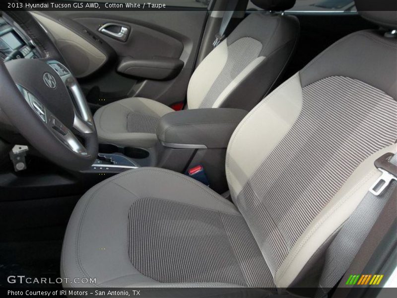 Cotton White / Taupe 2013 Hyundai Tucson GLS AWD