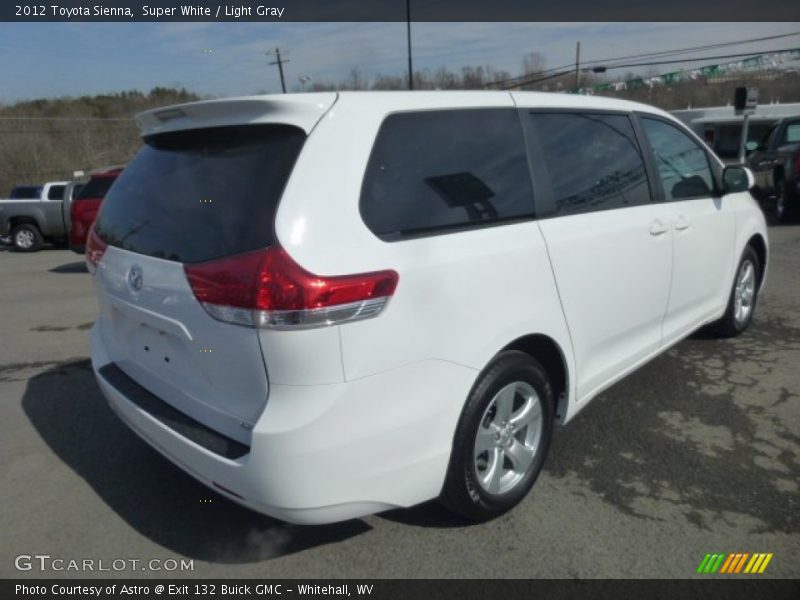 Super White / Light Gray 2012 Toyota Sienna