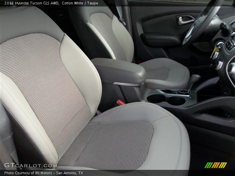 Cotton White / Taupe 2013 Hyundai Tucson GLS AWD