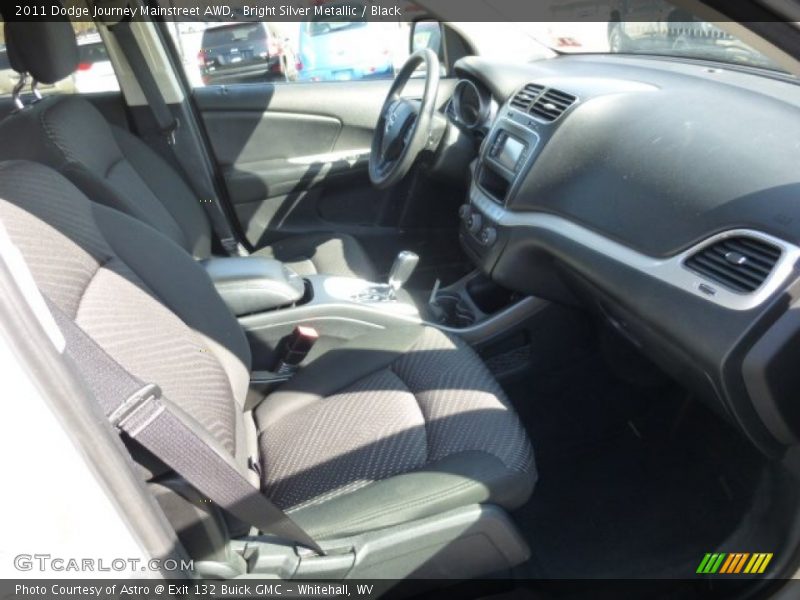 Bright Silver Metallic / Black 2011 Dodge Journey Mainstreet AWD