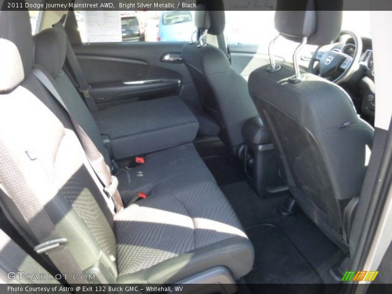 Bright Silver Metallic / Black 2011 Dodge Journey Mainstreet AWD