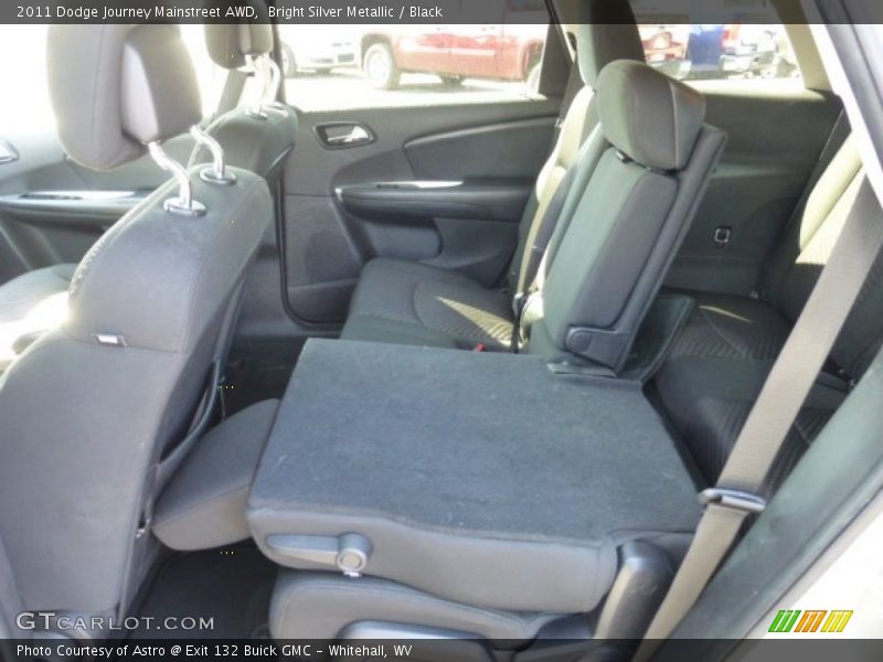 Bright Silver Metallic / Black 2011 Dodge Journey Mainstreet AWD