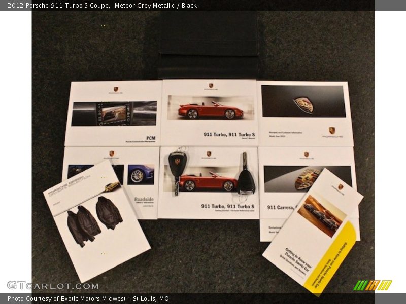 Books/Manuals of 2012 911 Turbo S Coupe