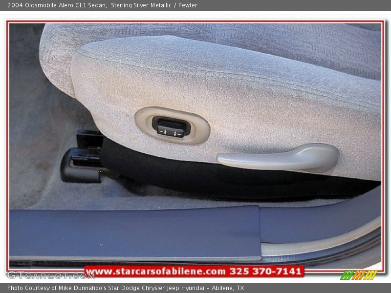 Sterling Silver Metallic / Pewter 2004 Oldsmobile Alero GL1 Sedan