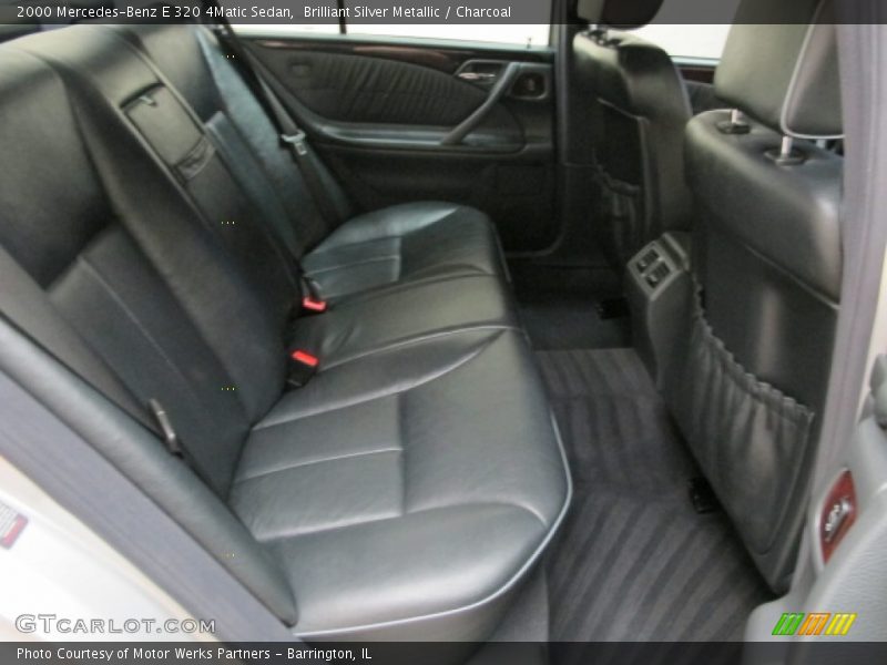 Brilliant Silver Metallic / Charcoal 2000 Mercedes-Benz E 320 4Matic Sedan