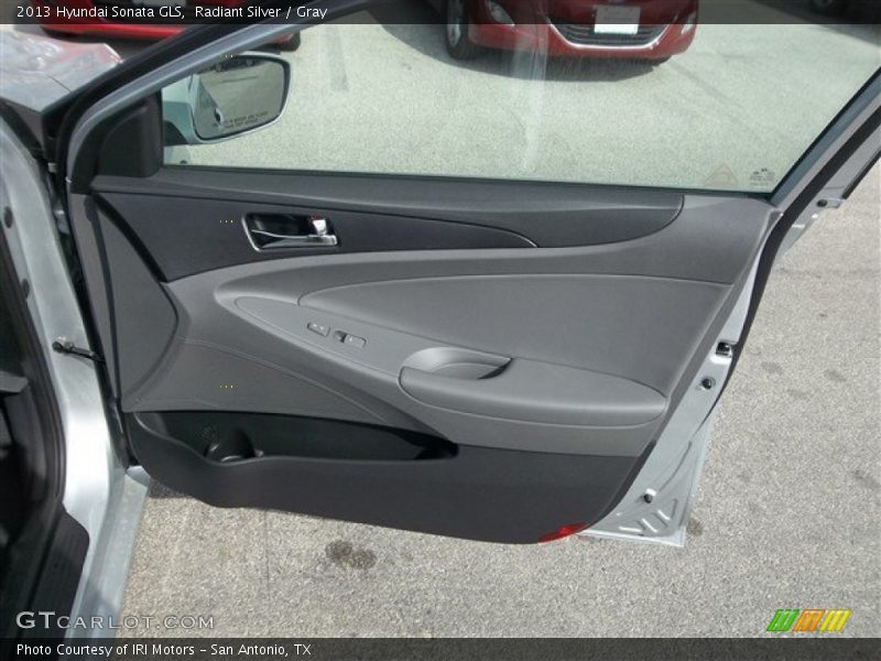 Radiant Silver / Gray 2013 Hyundai Sonata GLS