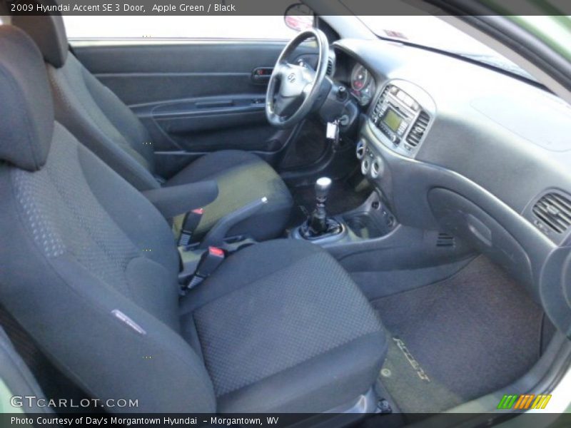  2009 Accent SE 3 Door Black Interior