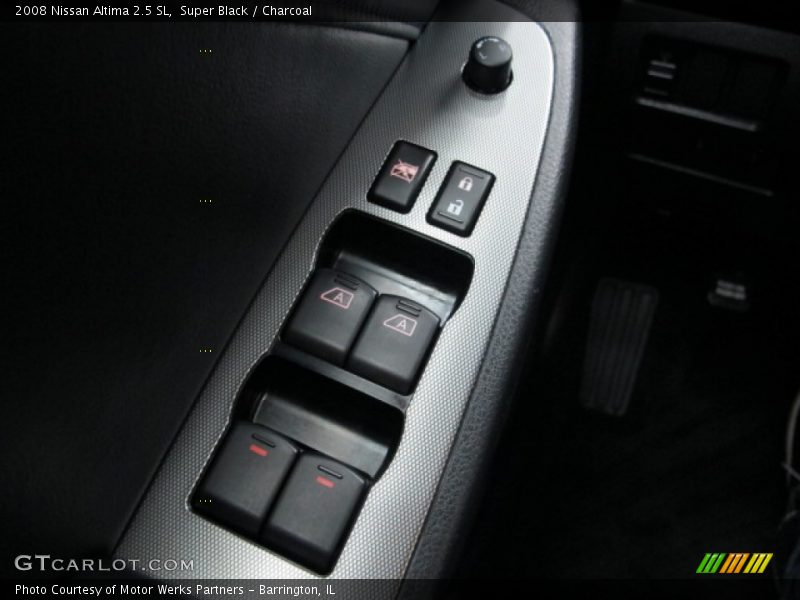 Controls of 2008 Altima 2.5 SL