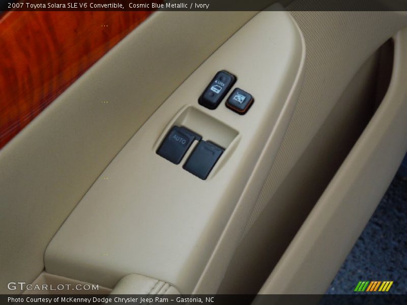 Cosmic Blue Metallic / Ivory 2007 Toyota Solara SLE V6 Convertible