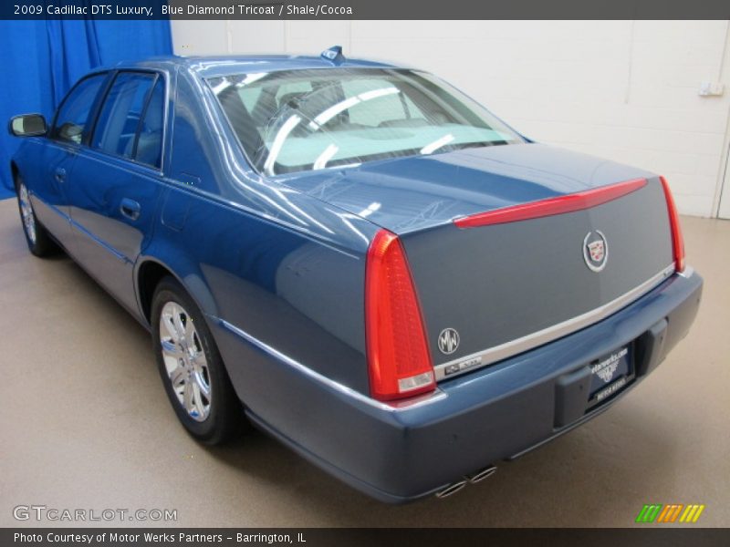  2009 DTS Luxury Blue Diamond Tricoat