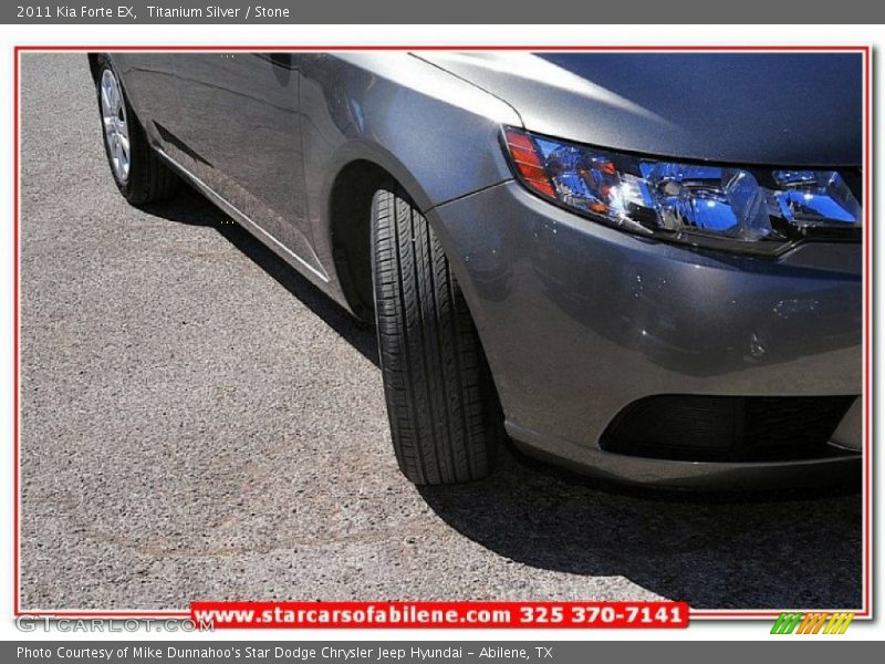 Titanium Silver / Stone 2011 Kia Forte EX