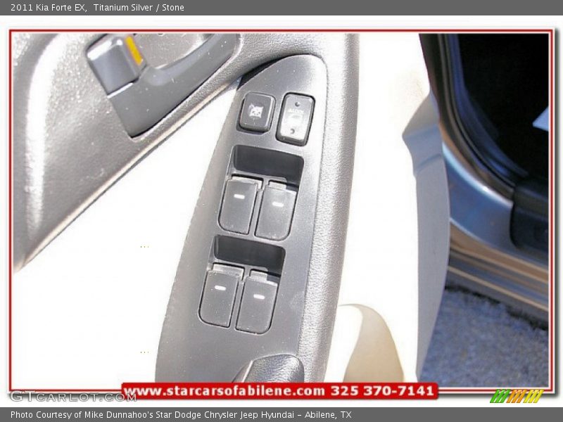 Titanium Silver / Stone 2011 Kia Forte EX