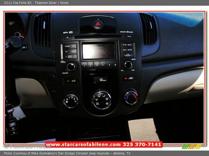 Titanium Silver / Stone 2011 Kia Forte EX