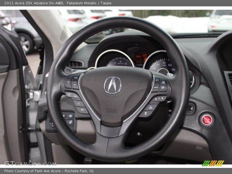  2011 ZDX Advance SH-AWD Steering Wheel