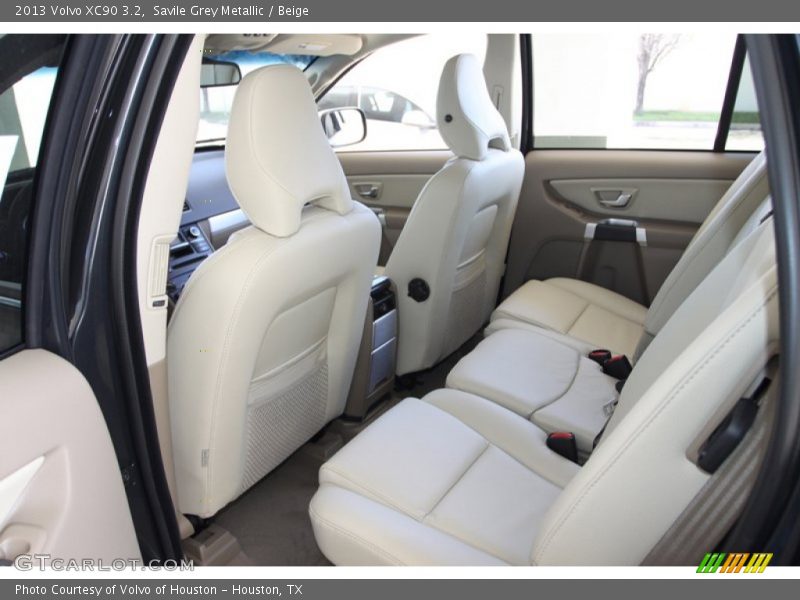 Rear Seat of 2013 XC90 3.2