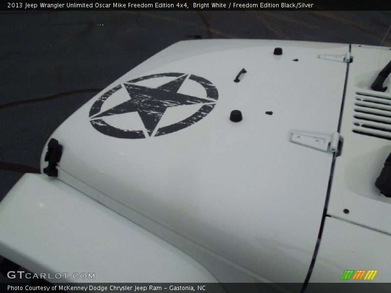  2013 Wrangler Unlimited Oscar Mike Freedom Edition 4x4 Logo