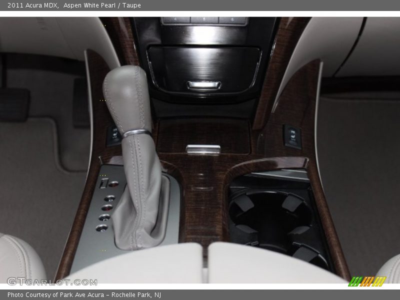 Aspen White Pearl / Taupe 2011 Acura MDX