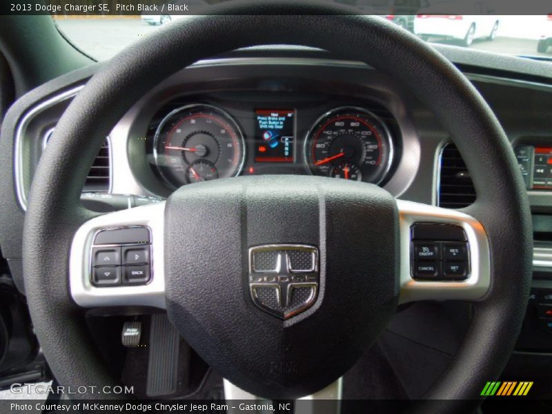 Pitch Black / Black 2013 Dodge Charger SE