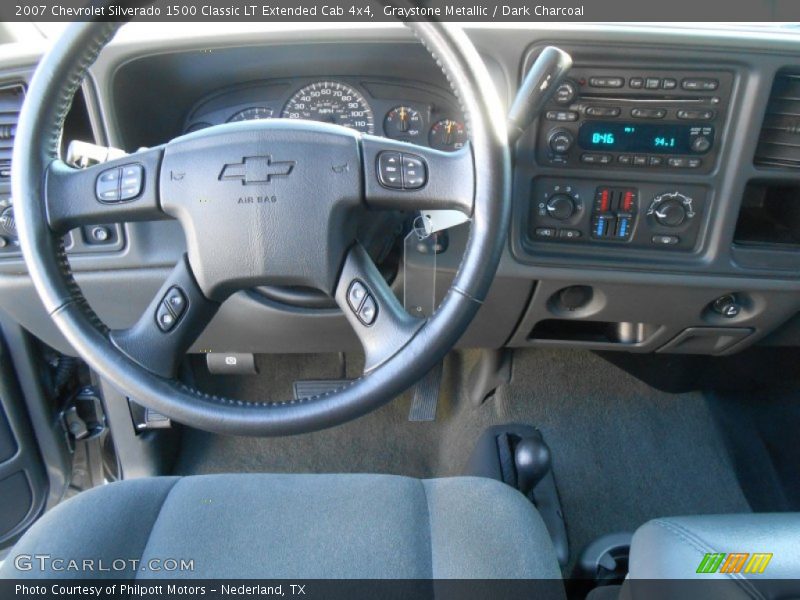 Graystone Metallic / Dark Charcoal 2007 Chevrolet Silverado 1500 Classic LT Extended Cab 4x4