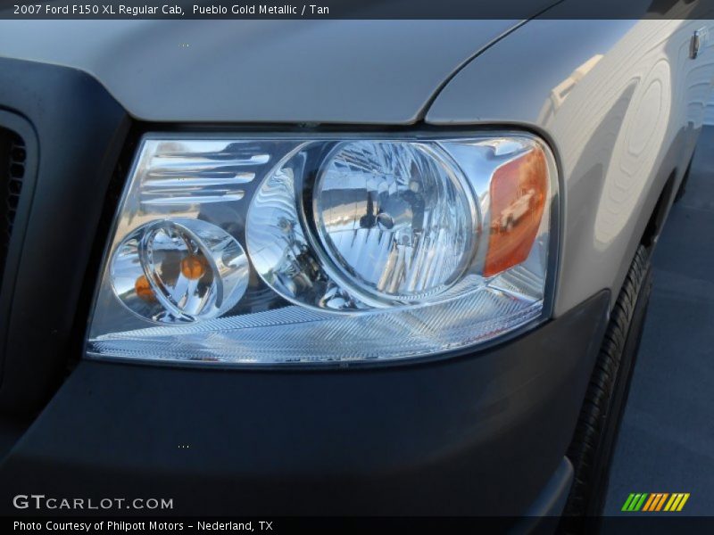 Pueblo Gold Metallic / Tan 2007 Ford F150 XL Regular Cab