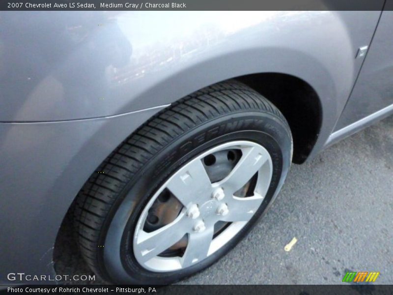 Medium Gray / Charcoal Black 2007 Chevrolet Aveo LS Sedan