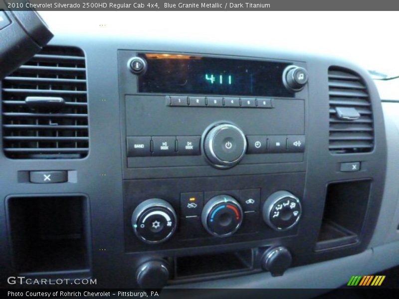 Controls of 2010 Silverado 2500HD Regular Cab 4x4