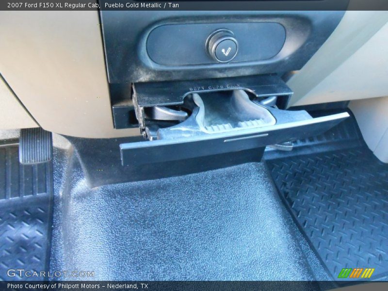 Pueblo Gold Metallic / Tan 2007 Ford F150 XL Regular Cab