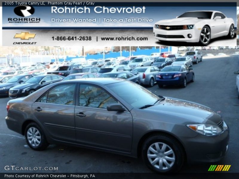 Phantom Gray Pearl / Gray 2005 Toyota Camry LE