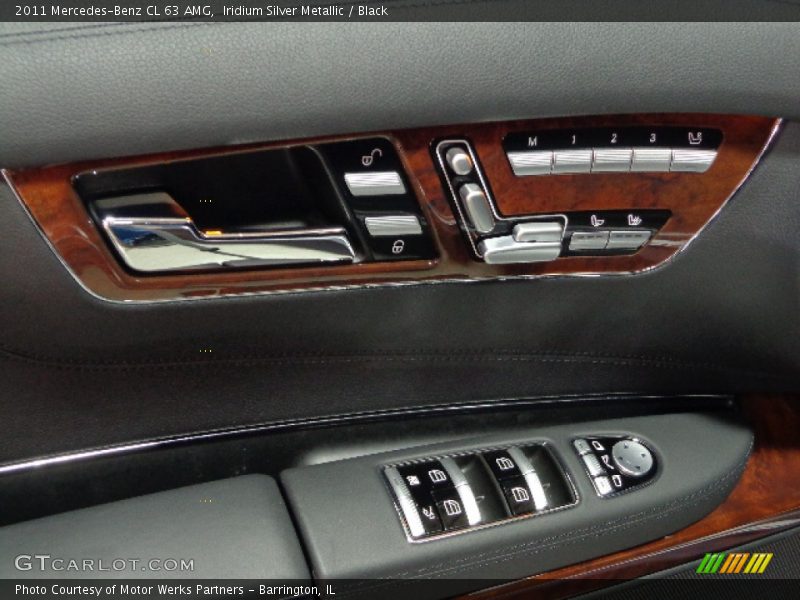 Controls of 2011 CL 63 AMG